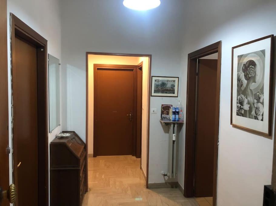 Sansovino Bed And Car Hotel Florenţa Exterior foto
