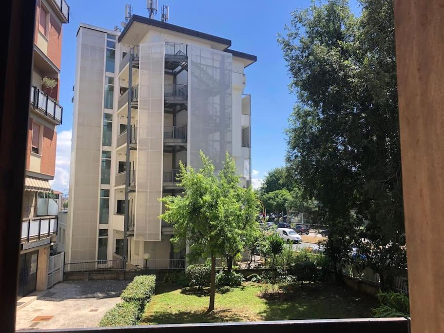 Sansovino Bed And Car Hotel Florenţa Exterior foto