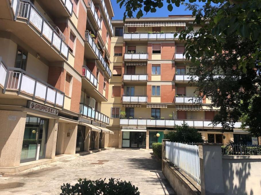 Sansovino Bed And Car Hotel Florenţa Exterior foto